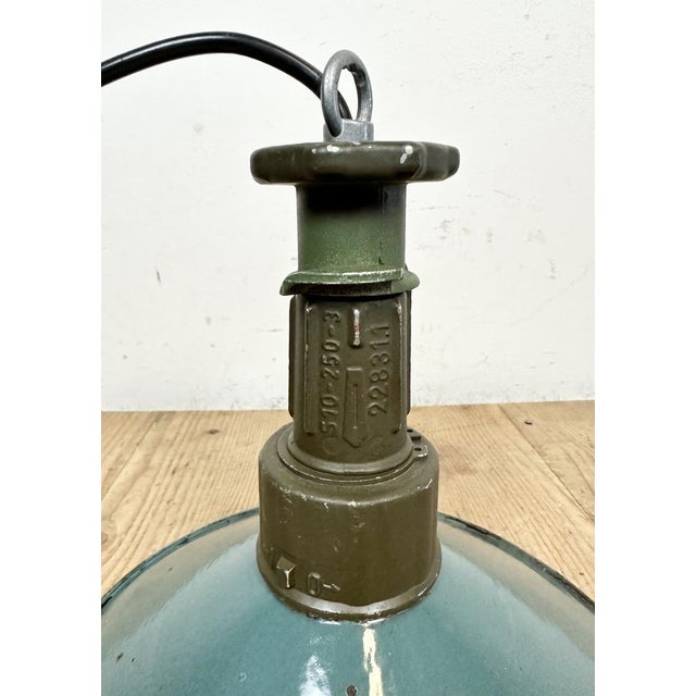 Industrial Green Enamel Pendant Lamp with Cast Aluminium Top, 1960s For Sale - Image 10 of 16