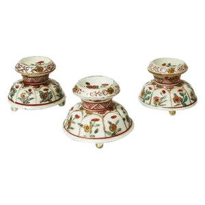 Japanese Arita Tripod Salt Cellars, 1690-1730, Set of 3