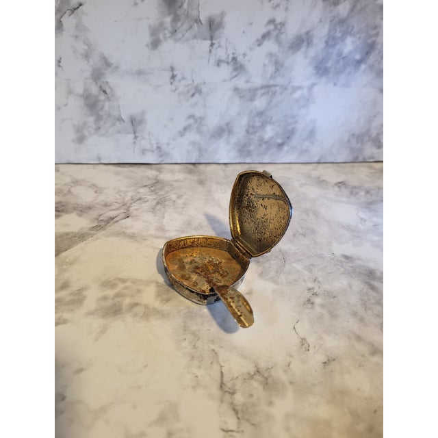 Mid 20th Century Portable Ashtray Courting Couple For Sale In San Francisco - Image 6 of 14