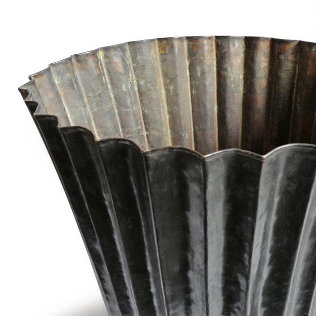 Vintage Old World Bronze Fluted Planter For Sale In Los Angeles - Image 6 of 9
