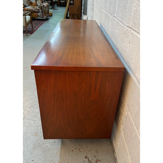 Wood Vintage Walnut Nine Drawer Dresser by Drew Furniture For Sale - Image 7 of 15