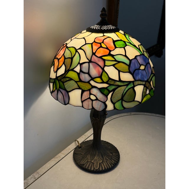 Art Nouveau Vintage Mid 20th Century Tiffany Style Stained Glass Table Lamp For Sale - Image 3 of 11