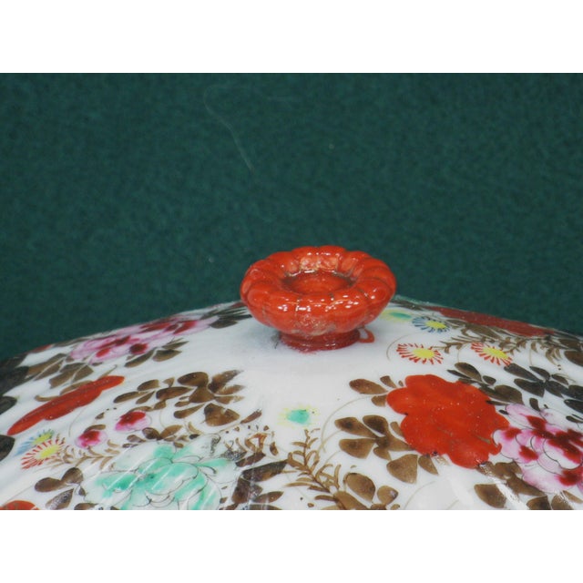 Ceramic Antique Covered Dish Bowl Lid Japanese Red Satsuma Hand Painted Oriental Signed For Sale - Image 7 of 17