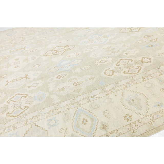 Contemporary Transitional Oushak Style Area Rug - Neutral Pastel Turkish Design For Sale In New York - Image 6 of 11