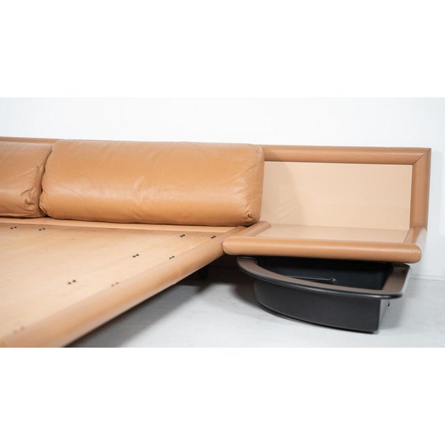 Leather Bed Model Morna by Afra & Tobia Scarpa for Molteni, Italy, 1972 For Sale - Image 10 of 12