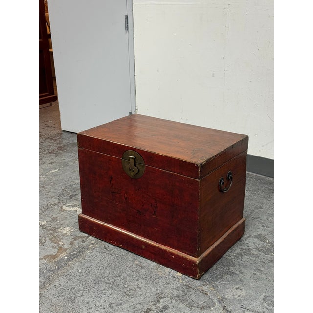 Chinese Antique Chinese Red Lacquered Trunk For Sale - Image 3 of 12