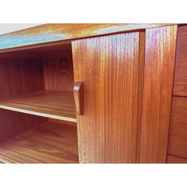 Brown Vintage Teak Sideboard by Ib Kofod-Larsen, 1960s For Sale - Image 8 of 10