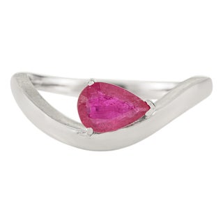 Handmade Pear Shaped Natural Ruby Wave Ring Size 6 in 14k Gold Christmas Gift For Sale