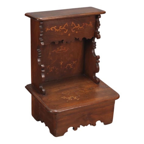 Baroque Kneeler in Maple and Walnut For Sale