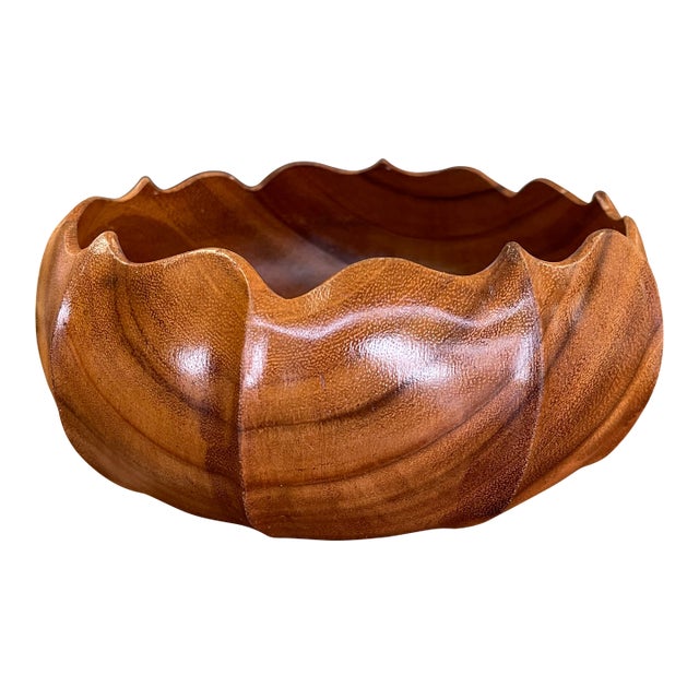 Vintage Hand-Carved Decorative Wood Bowl by Pacific Traders - Made in the Philippines for Aloha Hawaii For Sale