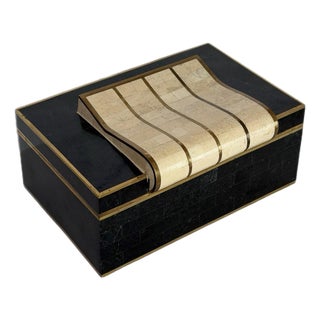 1980s Vintage Maitland Smith Tessellated Black & Beige Stone Brass Rectangular Box For Sale