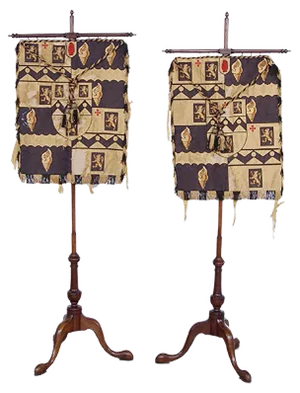 Wooden Banner Stands, Set of 2