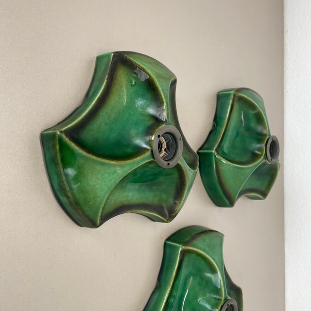 Sputnik Green Ceramic Wall Lights attributed to Pan Ceramics, Germany, 1970s, Set of 3 For Sale - Image 10 of 16