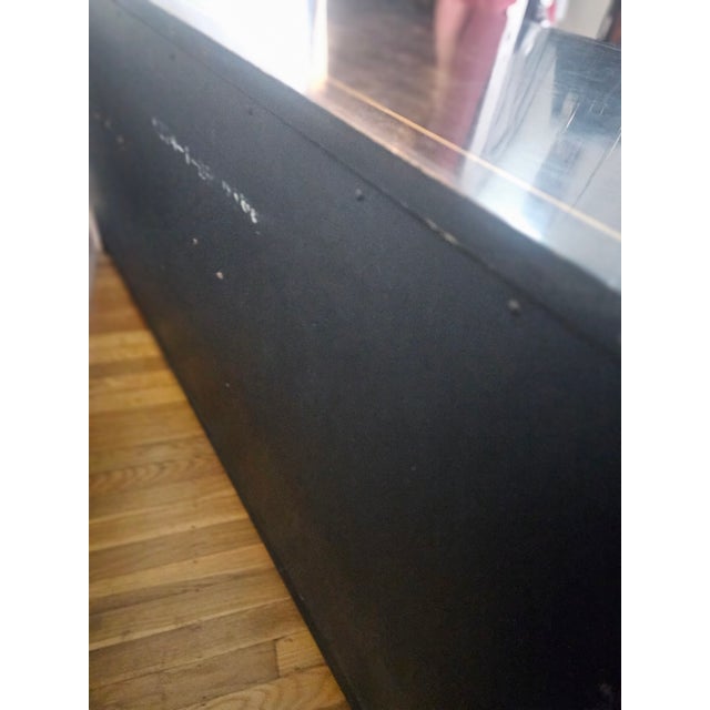 Mid-Century American of Martinsville Black Lacquer & Gold 6-Drawer Dresser For Sale - Image 9 of 11
