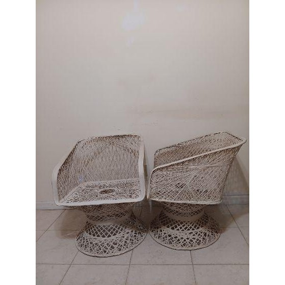 Vintage Russell Woodard Woven Spun Fiberglass Outdoor Chair Set of 2 For Sale - Image 4 of 7