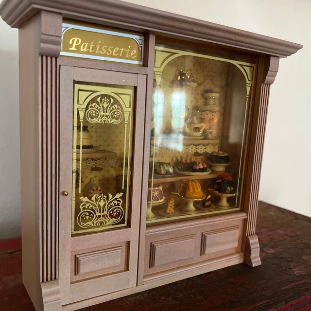 Vintage Reutter Patissiere Dollhouse Miniature Bakery Features: - made in Germany - stamped on back - hanging hardware on...