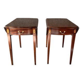 Late 20th Century Pair of Hickory Chair Historic James River Plantation Drop-Side End Tables For Sale