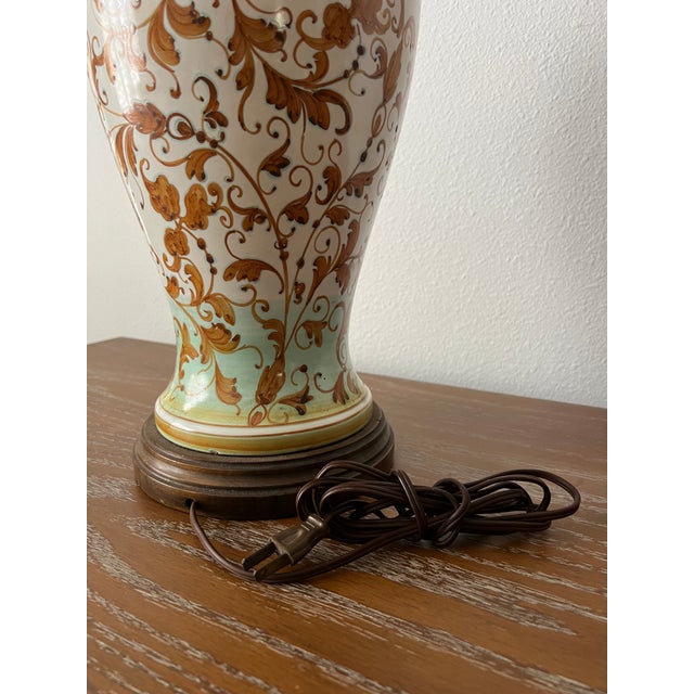 Wood Vintage Hand-Painted Italian Style Ceramic Table Lamp With Ochre Scrollwork & Celadon Green Accents For Sale - Image 7 of 11