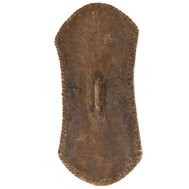Early 20th Century Songye Shield with Kifwebe Mask Icon For Sale In Denver - Image 6 of 7