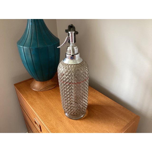 This vintage Sparklets brand soda or seltzer dispenser harkens back to a different era, when soda water wasn’t readily...
