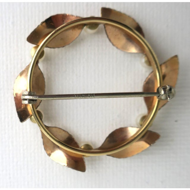Gold Mid 20th Century Pearl Pin Brooch With Leaves For Sale - Image 8 of 8