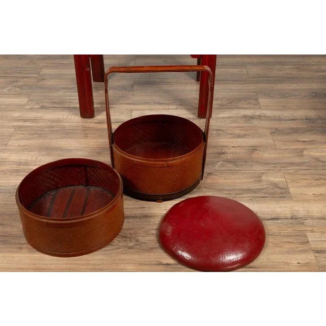 Chinese Red Lunch Basket with Carved Handle For Sale - Image 4 of 13