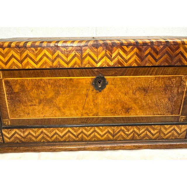 19th Century Antique 19th Century Handmade Inlaid Marquetry Parquetry Wood Jewelry Sewing Box For Sale - Image 5 of 17