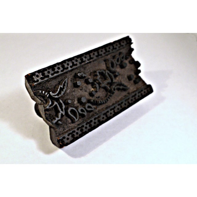 1900 - 1909 Old Indonesian Wooden Printing Block With Handle For Sale - Image 5 of 6
