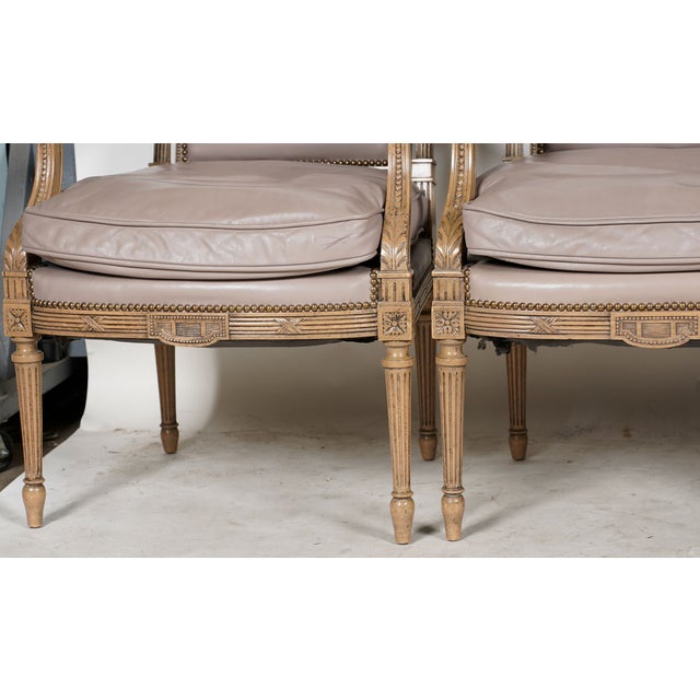 1960s 1960s Set of Four Louis XVI-Style Painted Fauteuils in Pale Leather With Nailhead Trim — Architectural Neoclassical Seating For Sale - Image 5 of 10