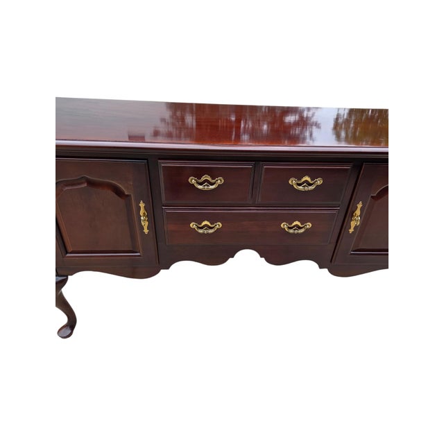 1990s Thomasville Collectors Cherry Queen Ann Server Sideboard Buffet Console Bar For Sale In Philadelphia - Image 6 of 14