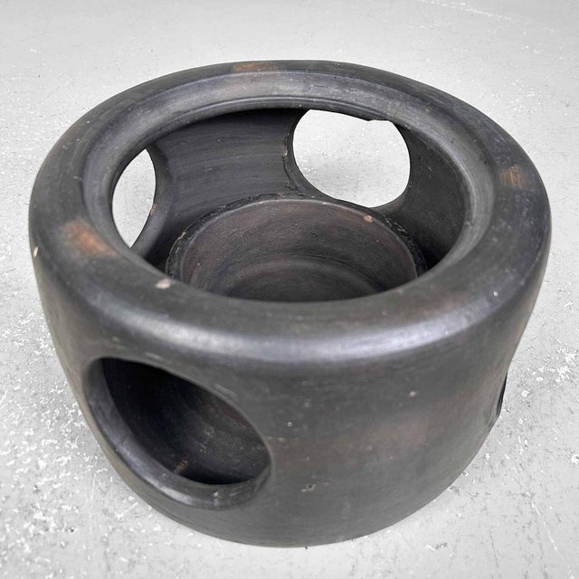 Minimalist Earthenware Fire Pot, Japan, 1890s For Sale - Image 4 of 17