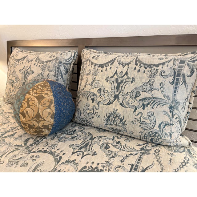 Authentic Fortuny Fabric Queen size duvet set in the Mazzarino pattern< Comes from the personal collection of an interior...