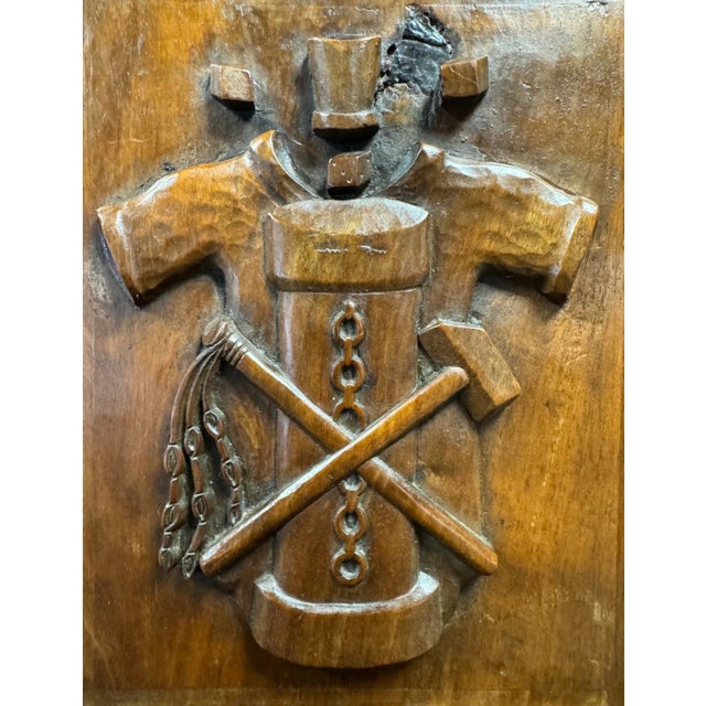 Wood 19th Century Craftsman's Sign Bas-Relief Sculpture in Wood, 1800s For Sale - Image 7 of 8