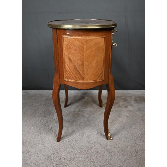 Small Transitional Mahogany Dressing Table, 1940 For Sale - Image 9 of 18