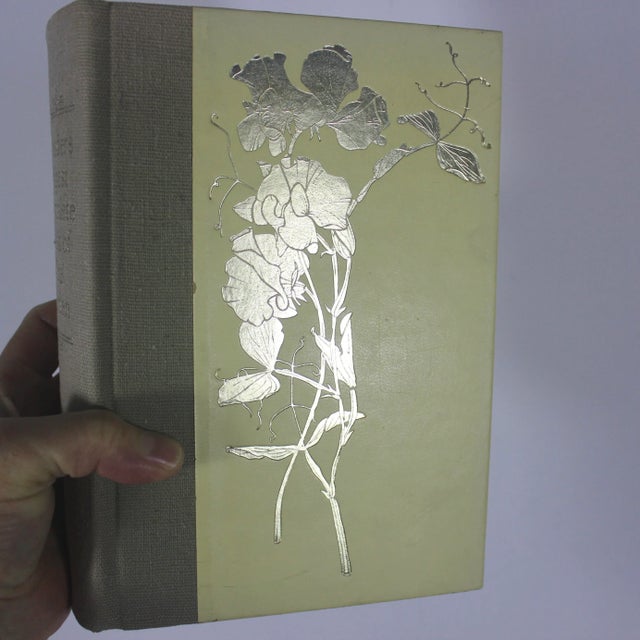 1960s 1966 Reader's Digest Complete Book of the Garden Hard Cover For Sale - Image 5 of 12