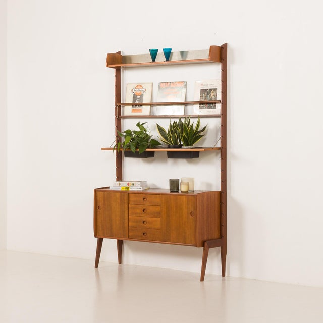 Contemporary Ergo Wall Unit with Planter by John Texmon, Norway, 1960s For Sale - Image 3 of 18