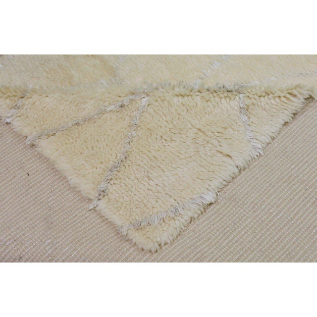 2000 - 2009 Moroccan Hand Knotted Wool Rug, 10'x14' For Sale - Image 5 of 6