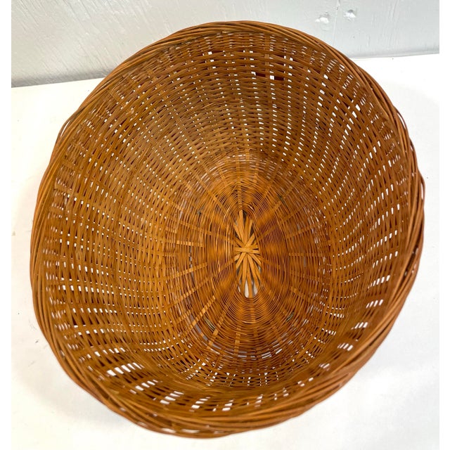 Mid 20th Century Vintage Oval Woven Basket For Sale - Image 5 of 7