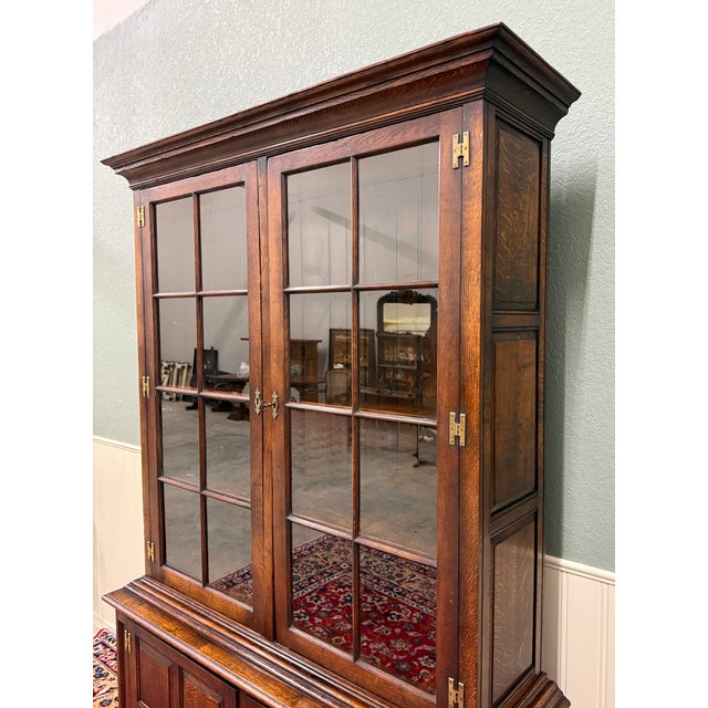 Antique English Large Bookcase Bookshelf Cabinet Double Door Glass Oak C. 1910s For Sale - Image 10 of 18