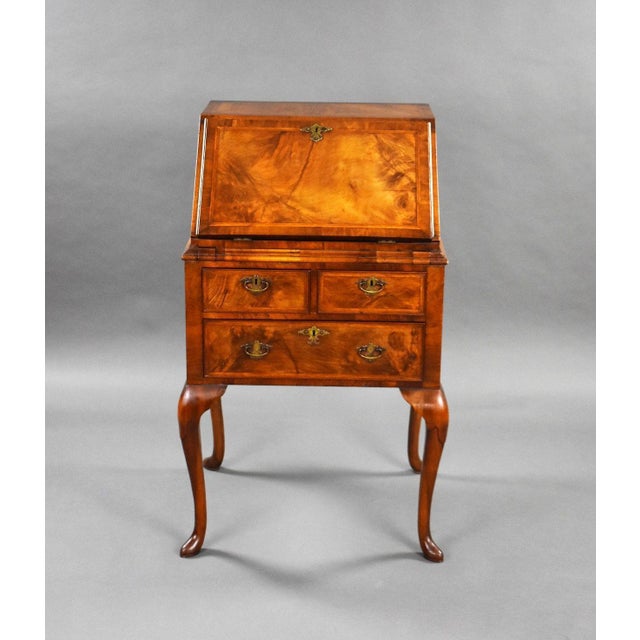 Queen Anne Walnut Bureau, 1930s For Sale - Image 3 of 11