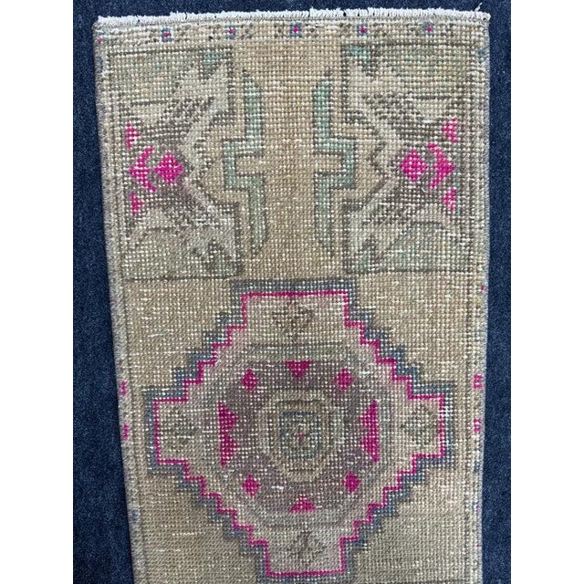 Turkish Yastik Rug 1'5" x 3'1" For Sale - Image 4 of 5