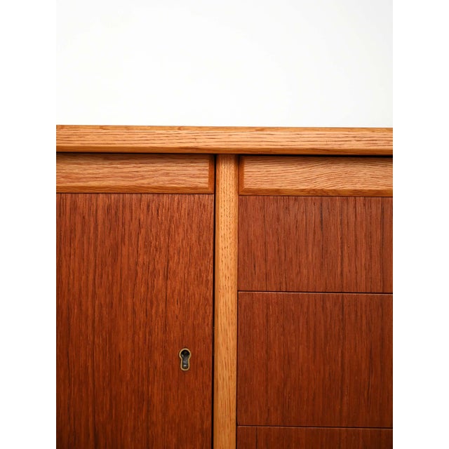 Wood Scandinavian Sideboard in Teak and Oak, 1950s For Sale - Image 7 of 13