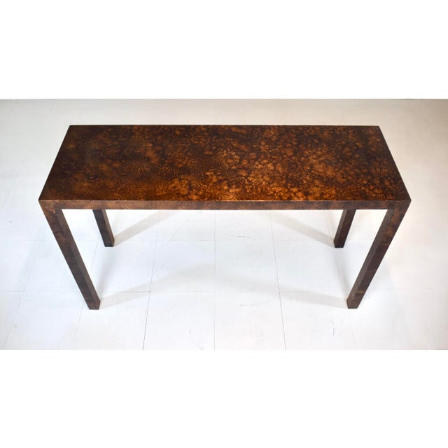 Mid-century Modern parsons console table with striking burl tortoise laminate finish designed by Milo Baughman for Lane...
