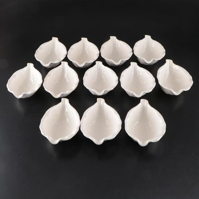 Vintage Majolica-Style White Cabbage Leaf Dessert Bowls, set of 12 For Sale - Image 10 of 11