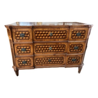 Italian Parquetry Inlaid Walnut Commode / Chest of Drawers, 18th Century For Sale