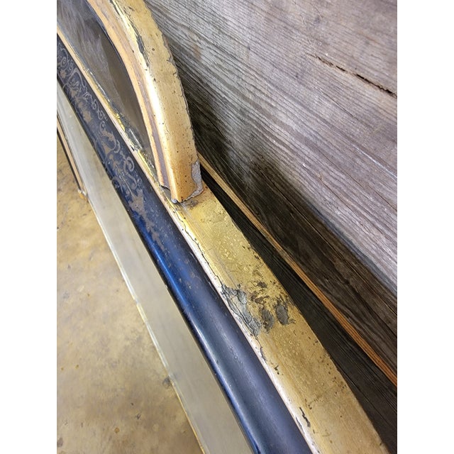 Late 19th Century Gilded and Ebonized Mirror With Floral Decoration For Sale In Dallas - Image 6 of 11