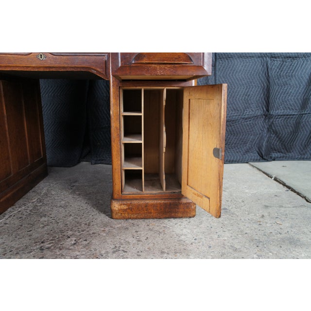 Antique Victorian American Oak S Curve Tambour Roll Top Executive Office Desk For Sale - Image 13 of 15