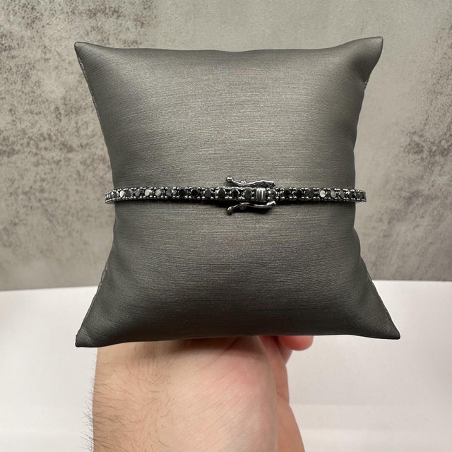 Modern Black Diamond Tennis Bracelet in 14kt White Gold – 4.84ctw, 8in, New For Sale - Image 3 of 4