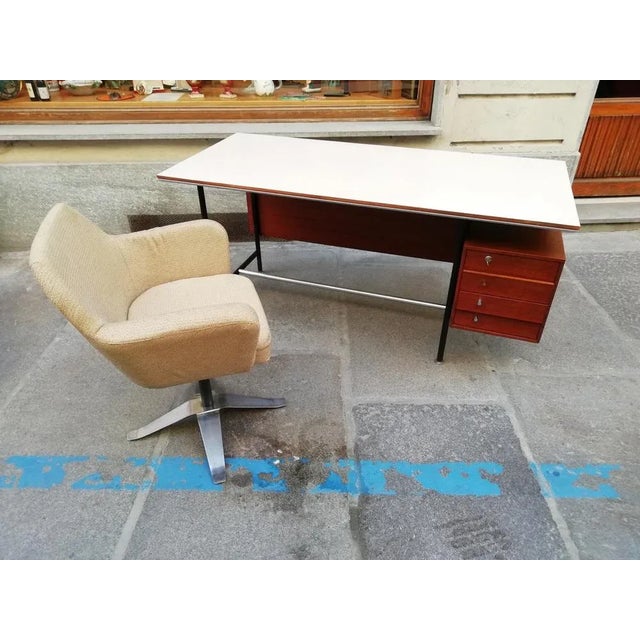 Gio Ponti Desk and Armchair by Gio Ponti for Studio PFR, Italy, 1950s, Set of 2 For Sale - Image 4 of 18