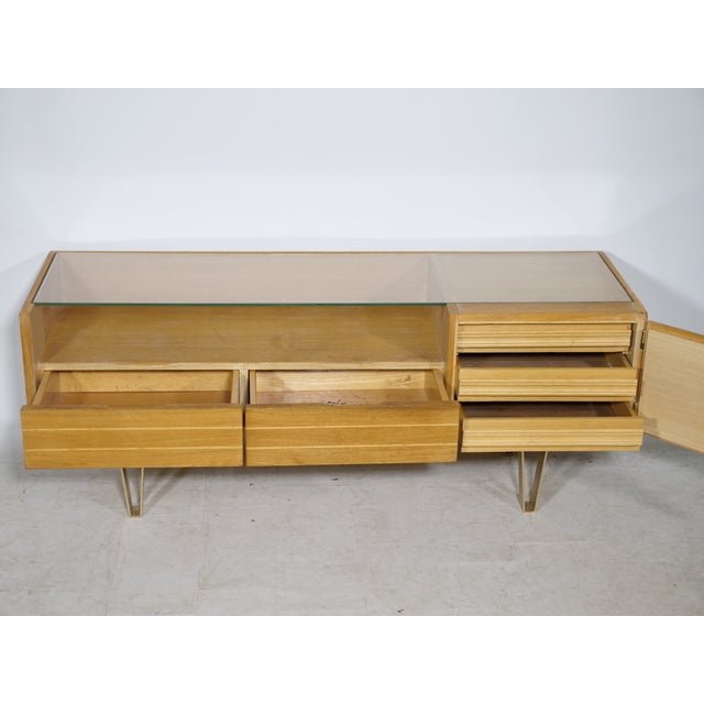 1960s Mid-Century Modern Sideboard with Hairpin Legs, 1960s For Sale - Image 5 of 10